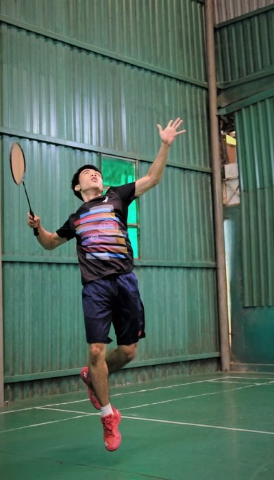 badminton, man, play-5998954.jpg